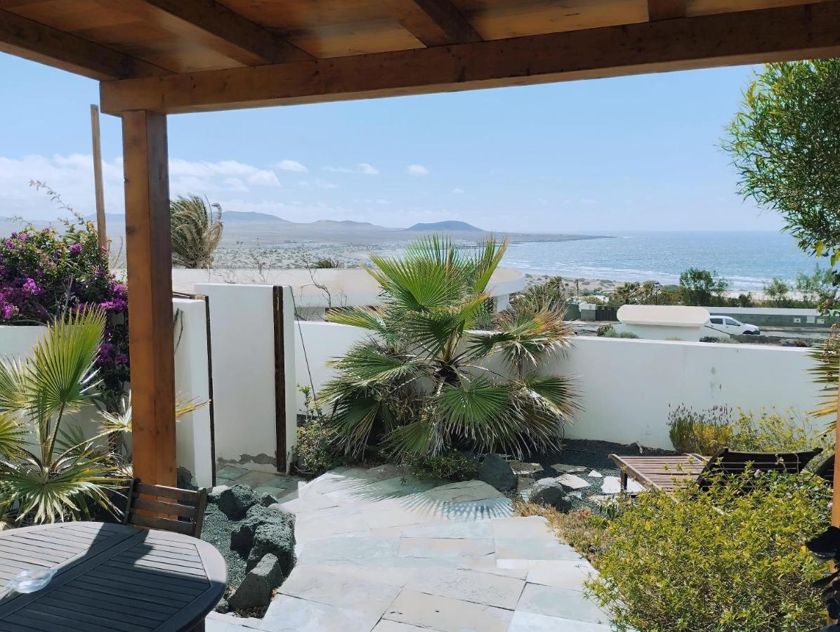 Beautiful Small Bungalow, Amazing Views And Garden Фамара Екстериор снимка